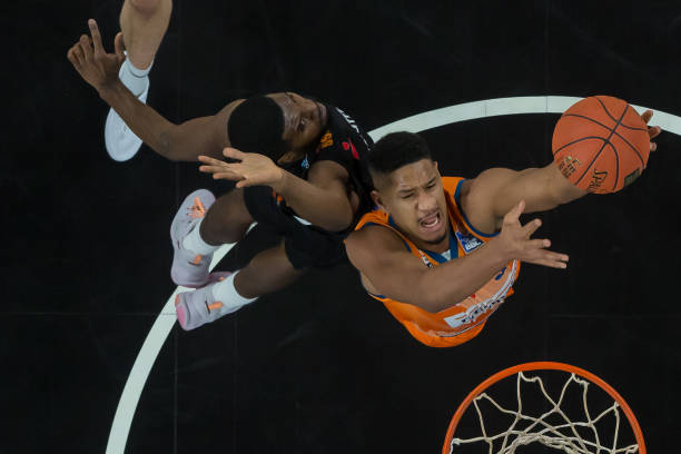 在阿森纳薄 在阿森纳薄