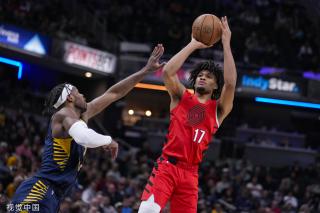 往往只隔一 往往只隔一