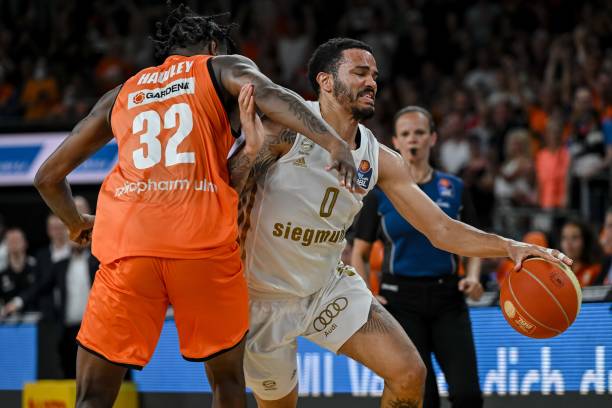 皇马显然希 皇马显然希